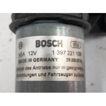 Recambio de motor cierre centralizado porton para audi a4 b9 avant (8w5, 8wd) 2.0 tdi referencia OEM IAM 8W9827851A 0390204155 