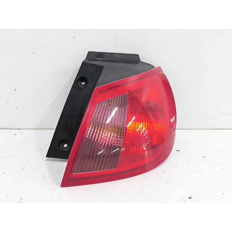 Recambio de piloto trasero derecho para mitsubishi colt vi (z3_a, z2_a) 1.3 (z21a) referencia OEM IAM MR957366  