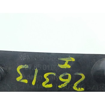 Recambio de piloto trasero izquierdo para mitsubishi colt vi (z3_a, z2_a) 1.3 (z21a) referencia OEM IAM MR957365  