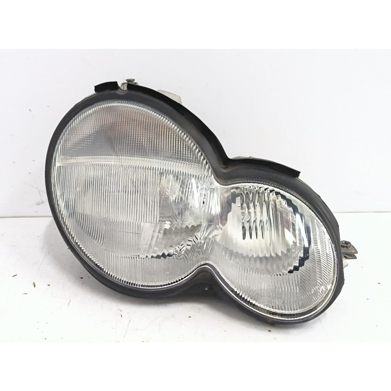 Recambio de faro derecho para mercedes-benz clase c coupé (cl203) c 220 cdi (203.706) referencia OEM IAM   