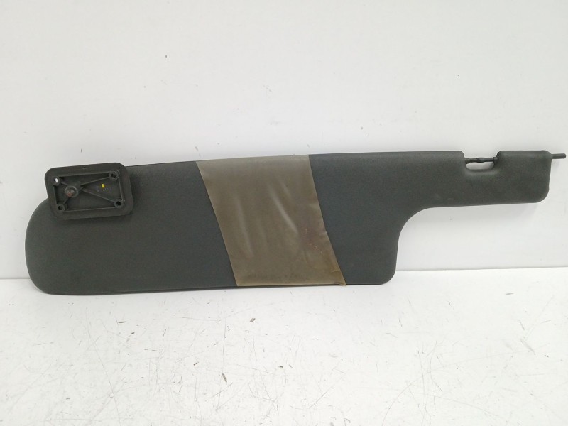 Recambio de parasol izquierdo para iveco daily iii furgoneta 35 s 13 v,35 c 13 v referencia OEM IAM 58082  