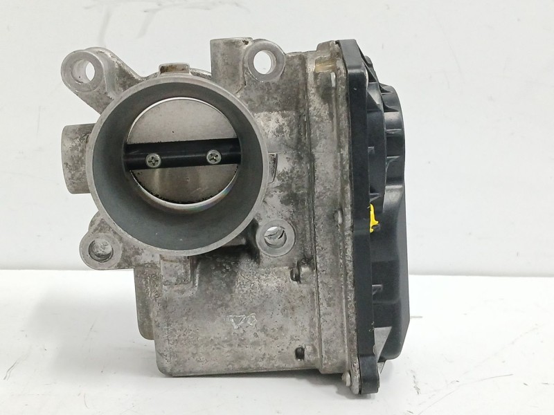Recambio de caja mariposa para renault twingo ii (cn0_) 1.2 (cn0d) referencia OEM IAM 8200284968  8200503217B