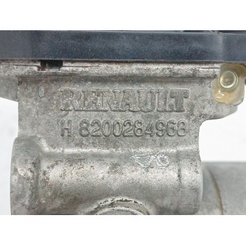 Recambio de caja mariposa para renault twingo ii (cn0_) 1.2 (cn0d) referencia OEM IAM 8200284968  8200503217B