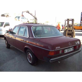 mercedes-benz clase e (w123) berlina+coupe del año 1976