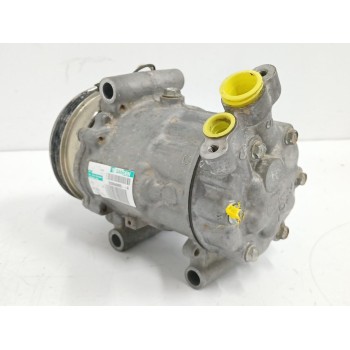 Recambio de compresor aire acondicionado para dacia sandero 1.2 16v referencia OEM IAM 8200840899A  