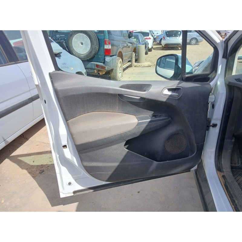 FORD TRANSIT COURIER B460 Monospace 2017