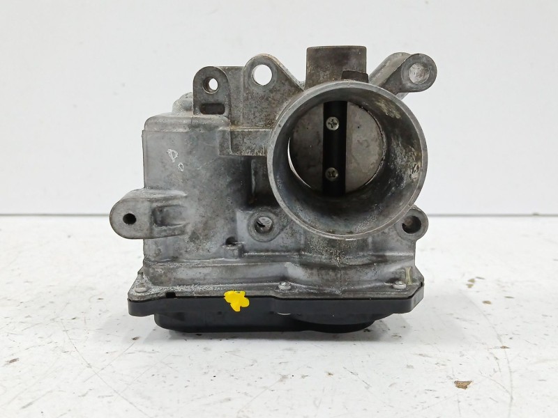 Recambio de caja mariposa para dacia sandero 1.2 16v referencia OEM IAM 8200568712D  