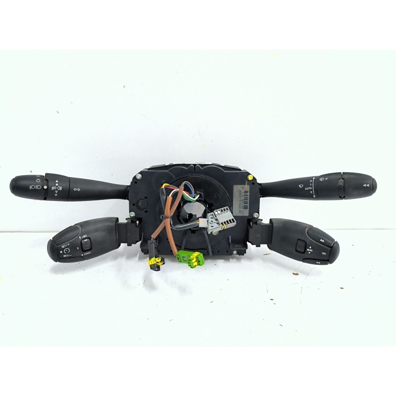 Recambio de mando multifuncion para peugeot 407 (6d_) 2.0 hdi 135 (6drhrh, 6drhre, 6drhrg, 6drhrj) referencia OEM IAM 96611305XT