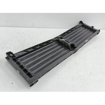 Recambio de rejilla delantera para mercedes-benz clase a (w177) a 200 d (177.012) referencia OEM IAM A1778850103  