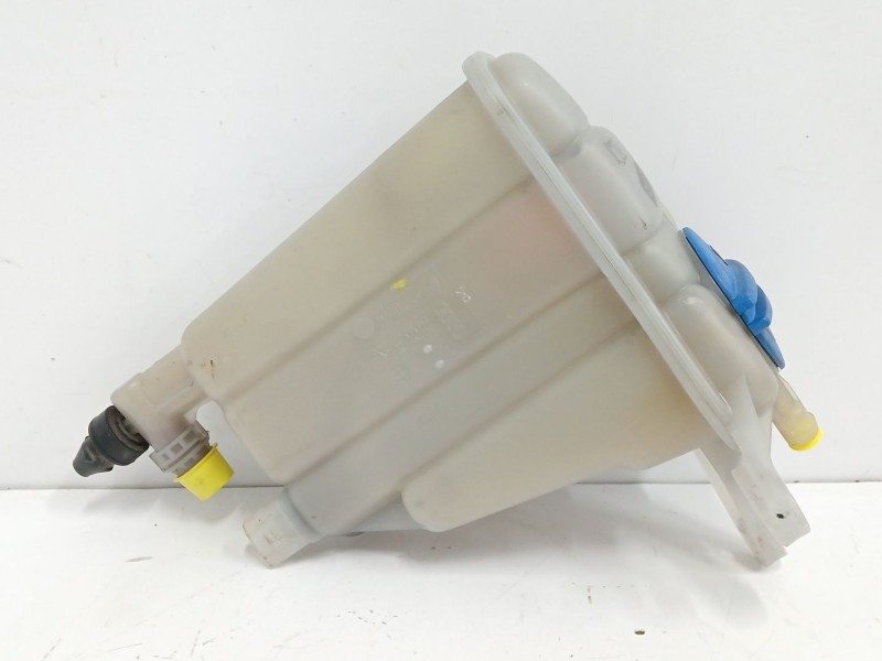 Recambio de deposito expansion para audi a4 b8 (8k2) 2.0 tdi referencia OEM IAM 8K0121403G  