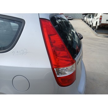 Recambio de piloto trasero izquierdo para hyundai i30 station wagon (fd) 1.6 crdi referencia OEM IAM 924012L110  