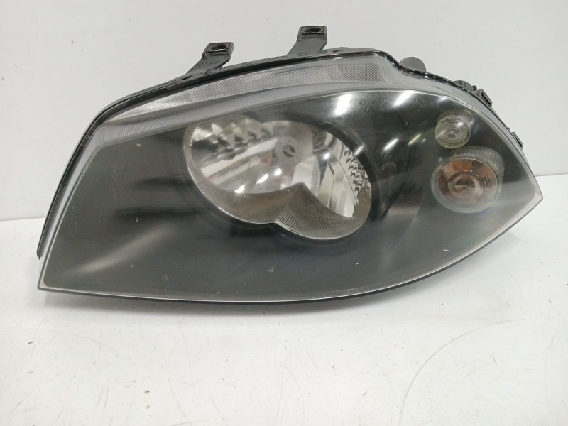 Recambio de faro izquierdo para seat ibiza (6l1) 1.9 tdi referencia OEM IAM 6L1941751M  