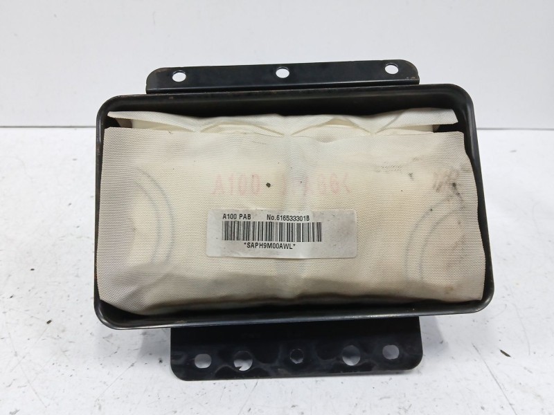 Recambio de airbag delantero derecho para ssangyong rodius ii 2.2 xdi referencia OEM IAM 8621021003  
