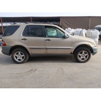 mercedes-benz clase m (w163) del año 2000
