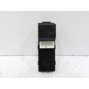 Recambio de mando elevalunas delantero izquierdo para ssangyong rodius ii 2.2 xdi referencia OEM IAM 8582021000 8582121100 85820