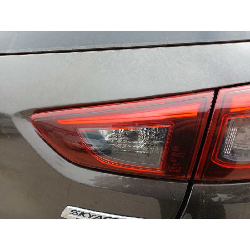 Recambio de piloto trasero derecho interior para mazda cx-3 (dk) 2.0 skyactiv-g referencia OEM IAM   