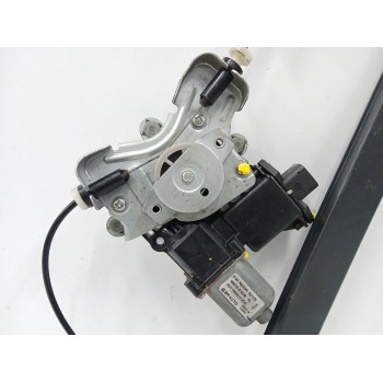 Recambio de elevalunas delantero izquierdo para ssangyong rodius ii 2.2 xdi referencia OEM IAM 98810A1020  