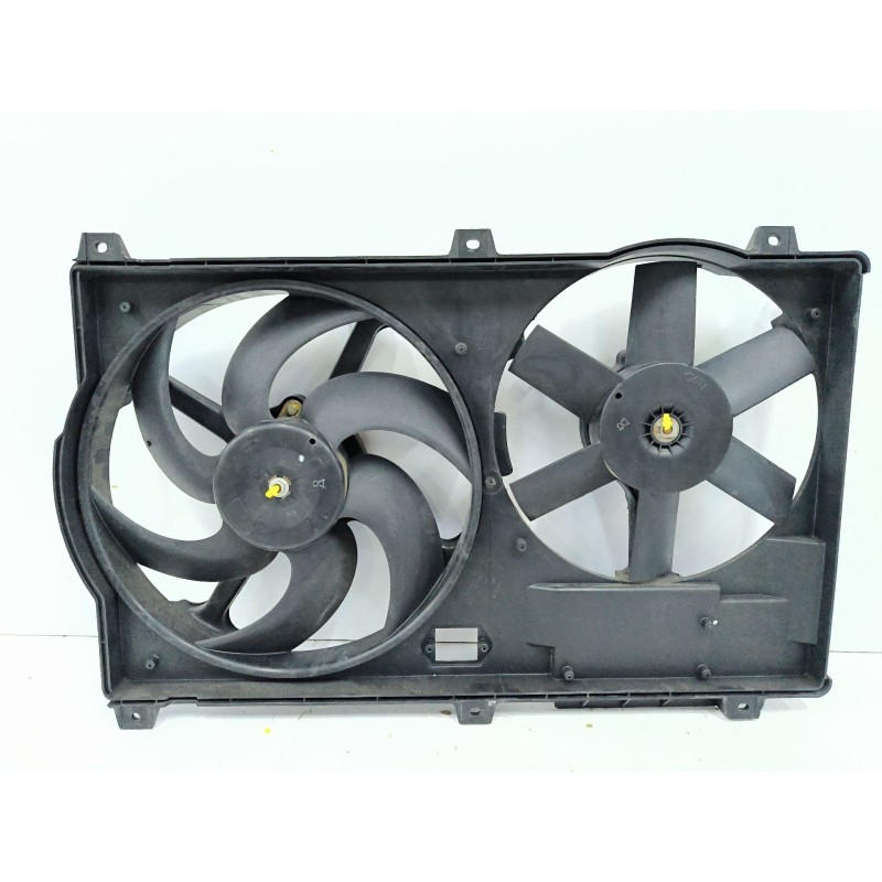Recambio de electroventilador para fiat ducato furgoneta (244_) 2.3 jtd referencia OEM IAM 8240123  