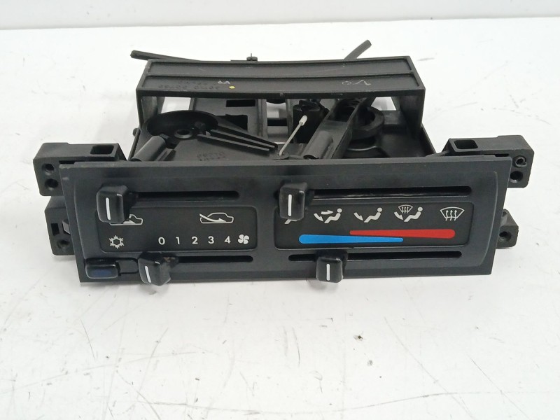 Recambio de mando calefaccion / aire acondicionado para nissan terrano/terrano.ii (r20) 2.7 turbodiesel referencia OEM IAM 59710