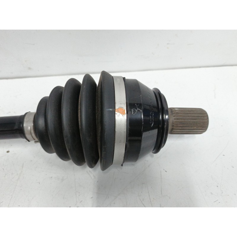 TRANSMISION DELANTERA DERECHA A1773304001