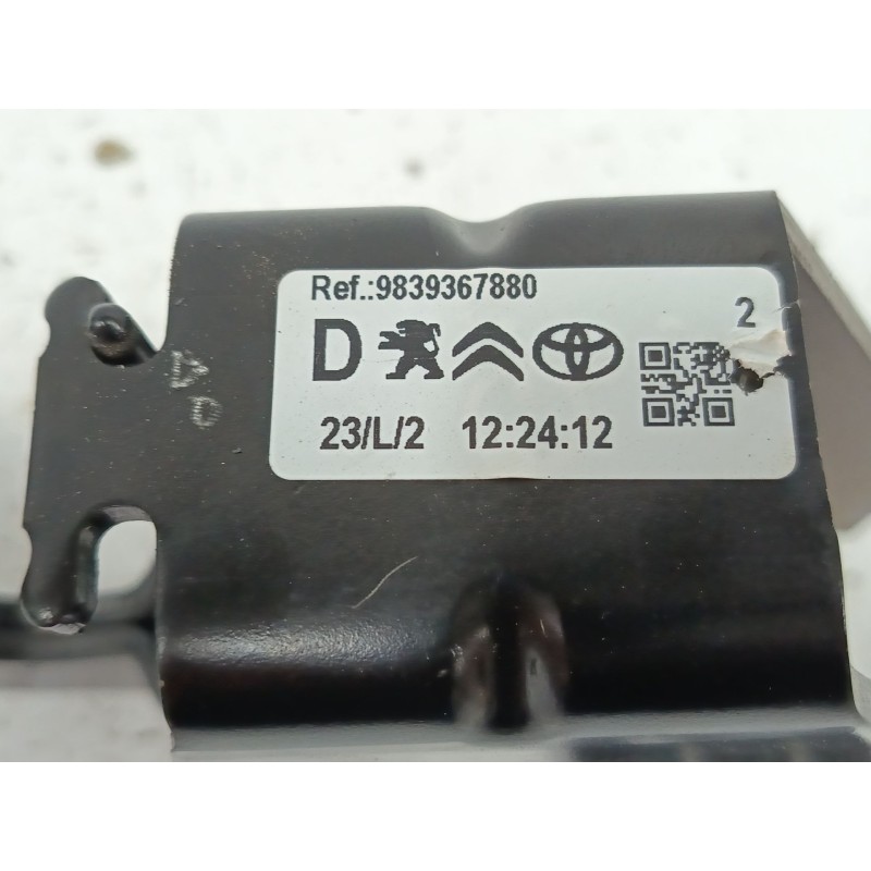 SOPORTE / GUIA PUERTA CORREDERA