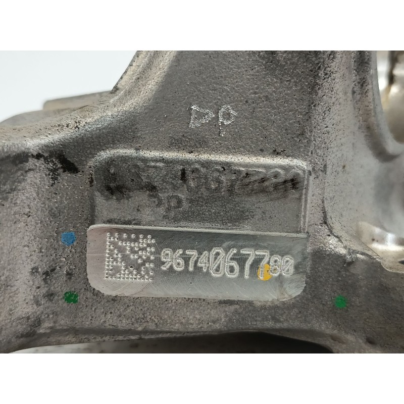 SOPORTE MOTOR TRASERO