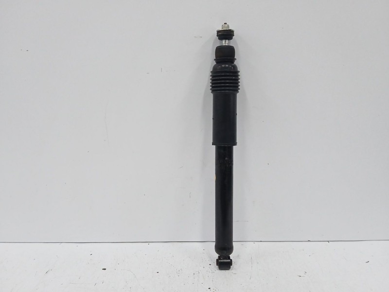 Recambio de amortiguador trasero derecho para ssangyong rodius ii 2.2 xdi referencia OEM IAM 4531021310  