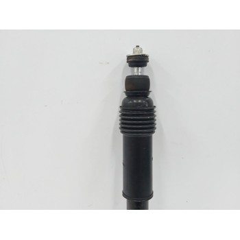Recambio de amortiguador trasero derecho para ssangyong rodius ii 2.2 xdi referencia OEM IAM 4531021310  