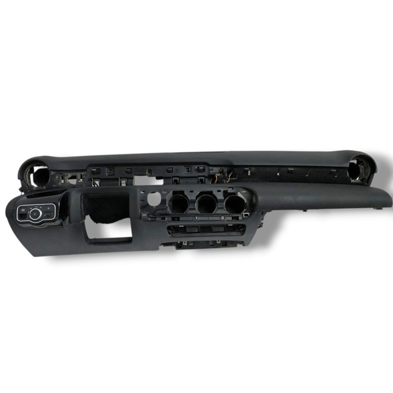 Recambio de salpicadero para mercedes-benz clase a (w177) a 200 d (177.012) referencia OEM IAM YFAI3307922  