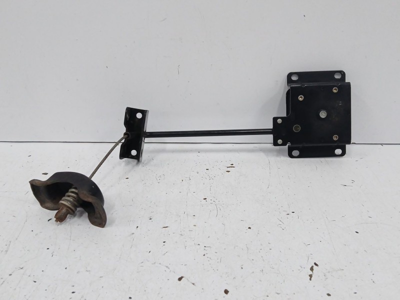 Recambio de soporte rueda repuesto para ssangyong rodius ii 2.2 xdi referencia OEM IAM 7226039  