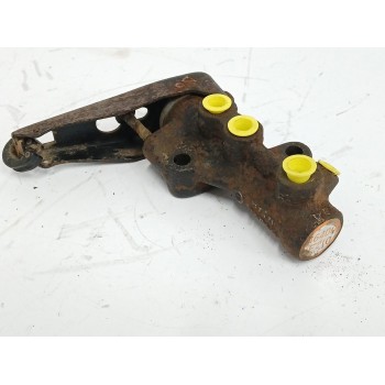 Recambio de repartidor de freno para nissan terrano/terrano.ii (r20) 2.7 turbodiesel referencia OEM IAM 464001f210  