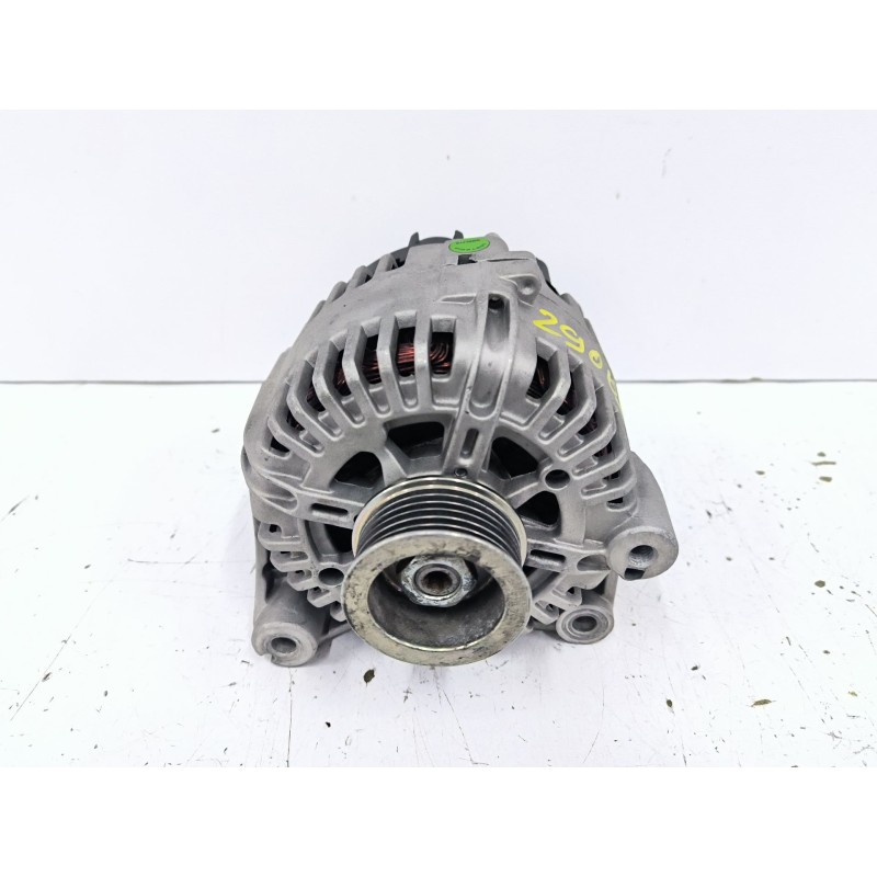 Recambio de alternador para bmw 3 compact (e46) 320 td referencia OEM IAM   