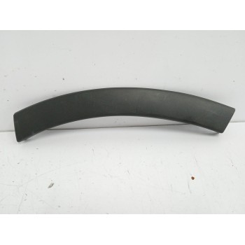 ALETIN TRASERO DERECHO 8V4117B812A 