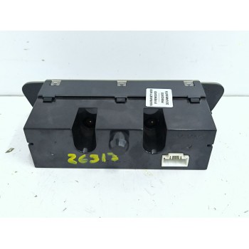 Recambio de pantalla multifuncion para mitsubishi colt vi (z3_a, z2_a) 1.3 (z21a) referencia OEM IAM 8750A077  