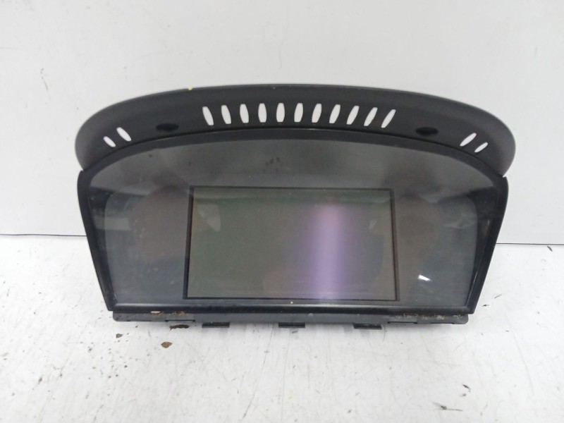 Recambio de pantalla multifuncion para bmw 5 touring (e61) 520 d referencia OEM IAM 65829111268  65829111269