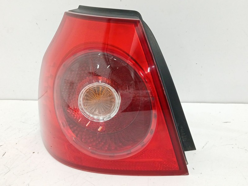Recambio de piloto trasero izquierdo para volkswagen golf v (1k1) 1.6 fsi referencia OEM IAM 1K6945095Q  