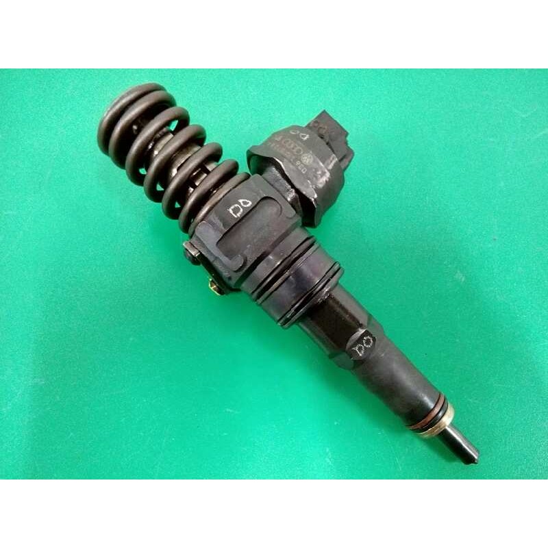 Recambio de inyector para ford galaxy (vy) ghia referencia OEM IAM 038130073BA 0414720216 