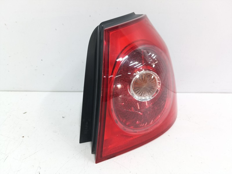 Recambio de piloto trasero derecho para volkswagen golf v (1k1) 1.6 fsi referencia OEM IAM 1K6945096Q  