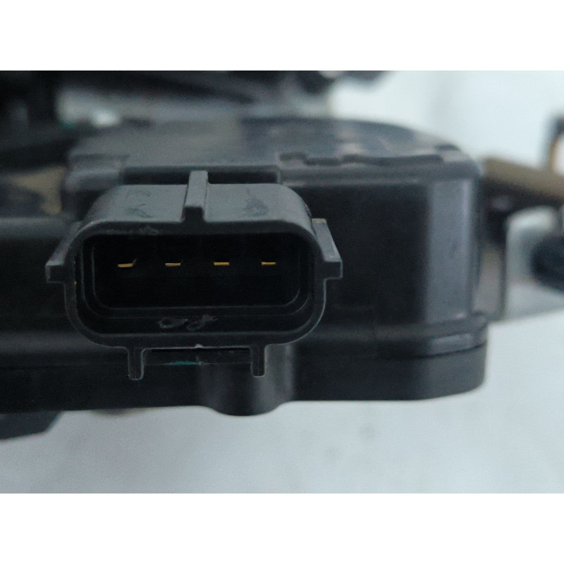 CERRADURA PUERTA LATERAL DERECHA
