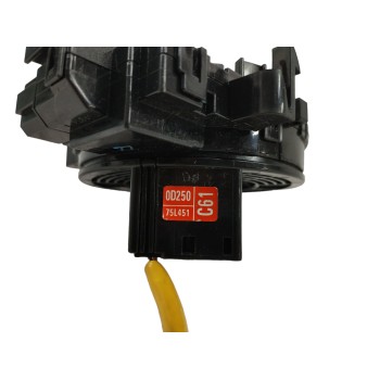 Recambio de anillo airbag para toyota yaris 1.5 16v cat referencia OEM IAM 0D250  