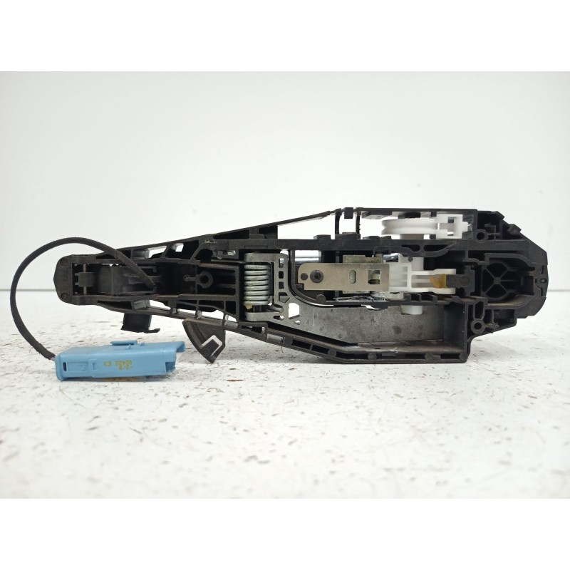 MANETA EXTERIOR DELANTERA DERECHA