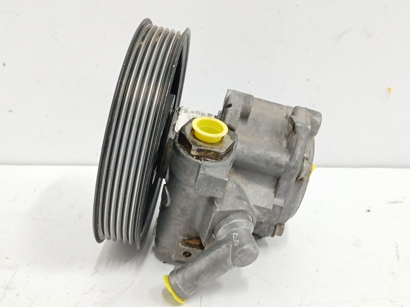 Recambio de bomba direccion para bmw serie 3 compacto (e36) 316i referencia OEM IAM 32411092433  2106530