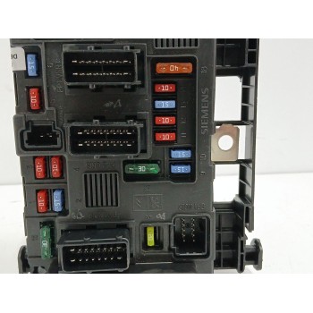 Recambio de caja reles / fusibles para citroën c3 pluriel (hb_) 1.4 hdi referencia OEM IAM 9643498780  T118470004