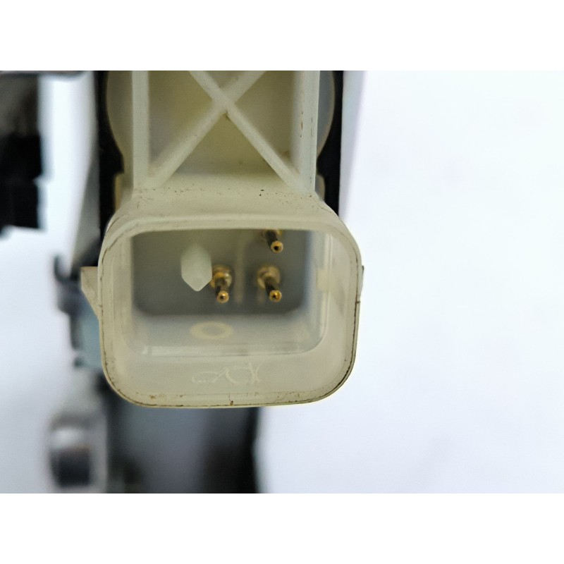 CERRADURA PUERTA LATERAL DERECHA