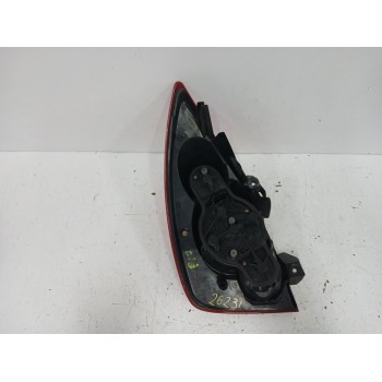 Recambio de piloto trasero derecho para nissan primera hatchback (p12) 1.6 referencia OEM IAM   