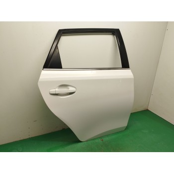 Recambio de puerta trasera derecha para toyota auris (_e18_) 1.2 (nre185_) referencia OEM IAM 6700302380  
