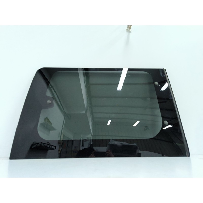 LUNA CUSTODIA TRASERA DERECHA