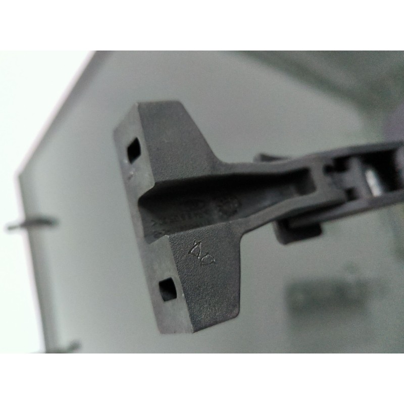 LUNA CUSTODIA TRASERA DERECHA