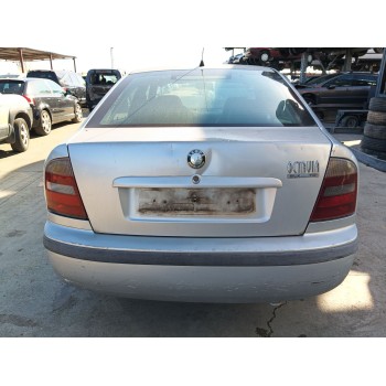 skoda octavia i (1u2) del año 2000