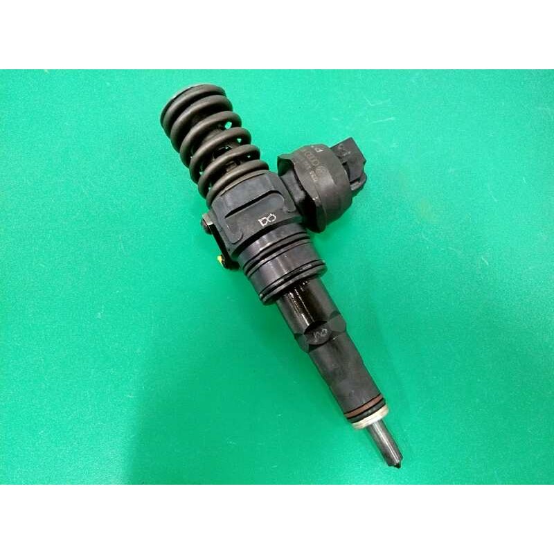 Recambio de inyector para ford galaxy (vy) ghia referencia OEM IAM 038130073BA 0414720216 